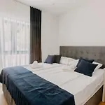 Carmen אופטיה