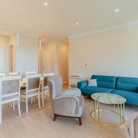 Carmen Apartment
