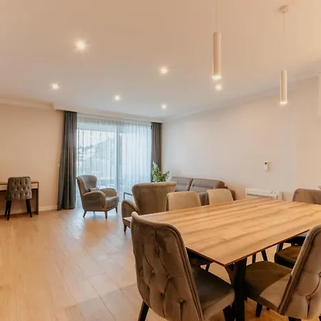 Apartment Carmen *