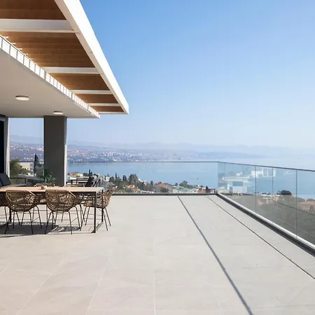 Carmen * אופטיה